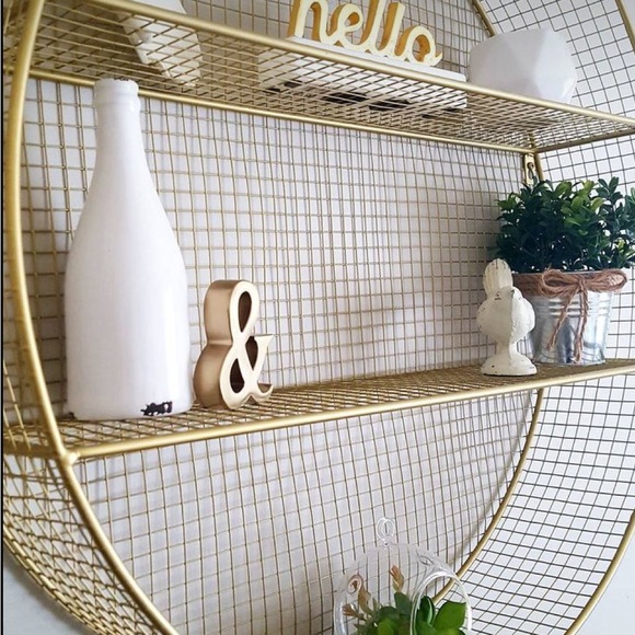 Target Pillowfort Gold Round Wire Wall Shelf No Longer In Stock - Picture 1 of 3